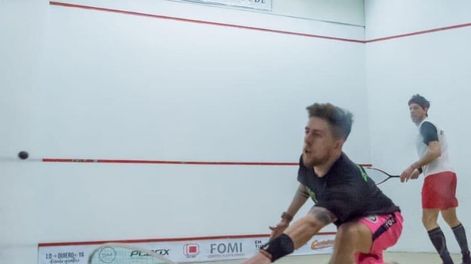 Squash: Fernández Riestra, imparable
