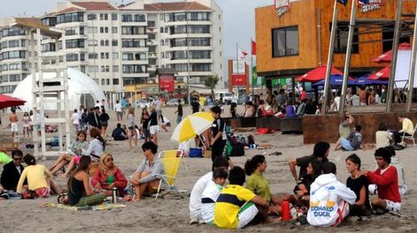 Chile: febrero fue otro mes de argentinos récord por turismo y compras
