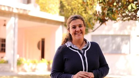 Los Andes | “De la tradición familiar aprendí todo, desde dar fichas en épocas de cosecha a cómo distinguir las variedades… de como se hace el vino de manera tradicional, por ver como lo hacían mis abuelos, cuenta María Morchio Giol.