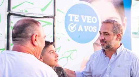 Maipú ofrece servicios de oftalmología a vecinos y vecinas del departamento