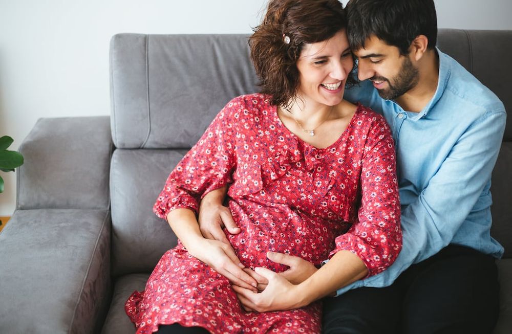 Mediante este procedimiento, muchas mujeres logran preservar sus ovocitos del daño que provoca en ellos el tiempo, habilitando la posibilidad de un embarazo más adelante, en otro momento de la vida. Foto: 123rf