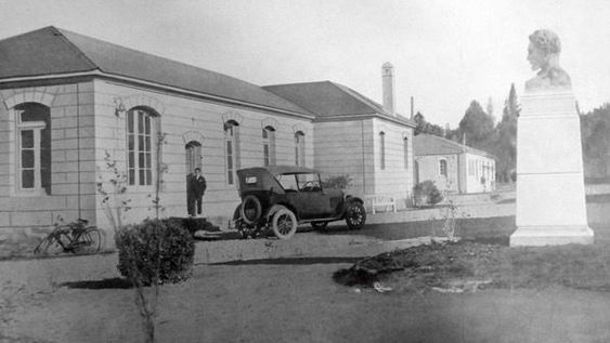 Pionero.&nbsp;Una imagen del pasado del Hospital José Néstor Lencinas, de referencia en el tratamiento de las enfermedades infecto-contagiosas.Fuente: Colección Mendoza Antigua
