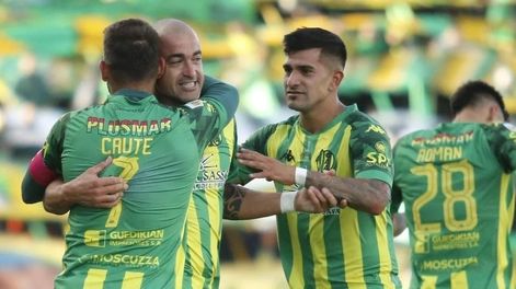 El presidente de Aldosivi disparó contra los uruguayos Santiago Silva y Martín Cauteruccio.