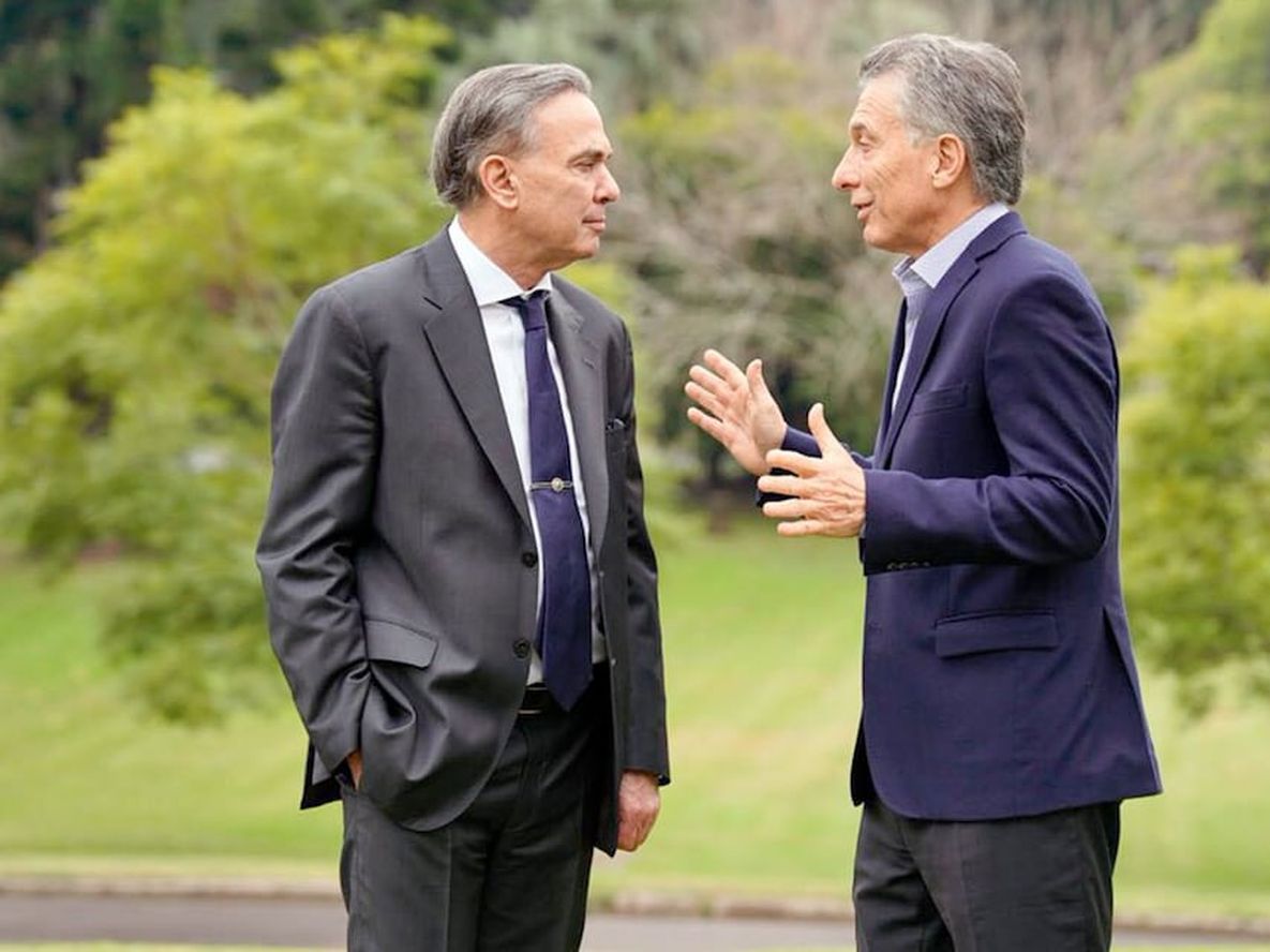 Aportes de Pichetto a Macri - Por Luis Sarmiento García