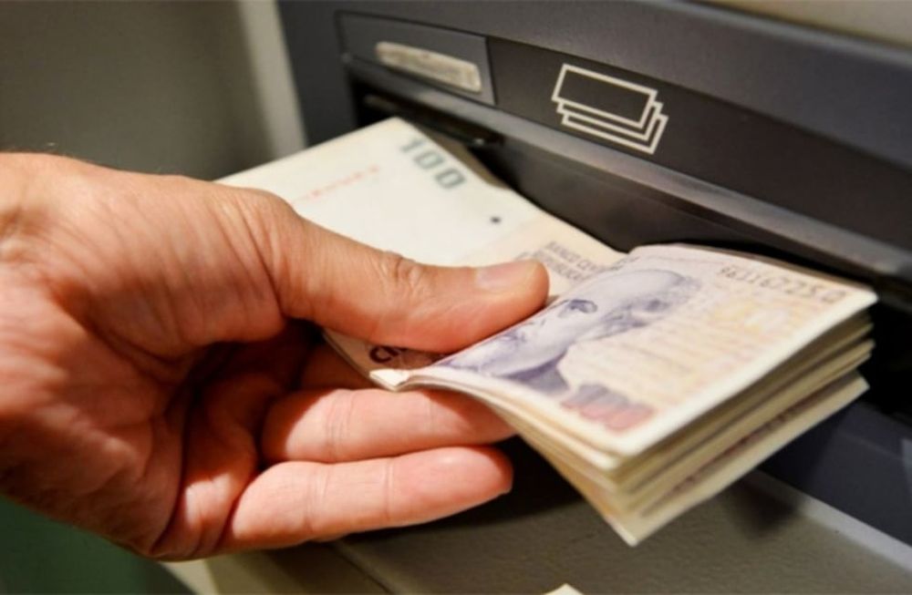 Los empleadores pueden pagar la primera de las dos cuotas del bono de $60 mil hasta el 15 de setiembre. Cómo calcular quiénes quedan incluidos