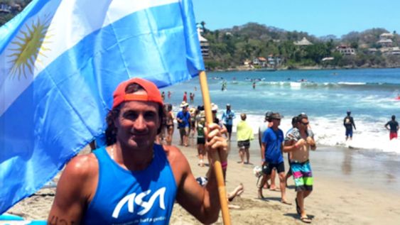 El surfista se encontraba practicando su deporte cuando falleció en la costa mexicana. / Gentileza