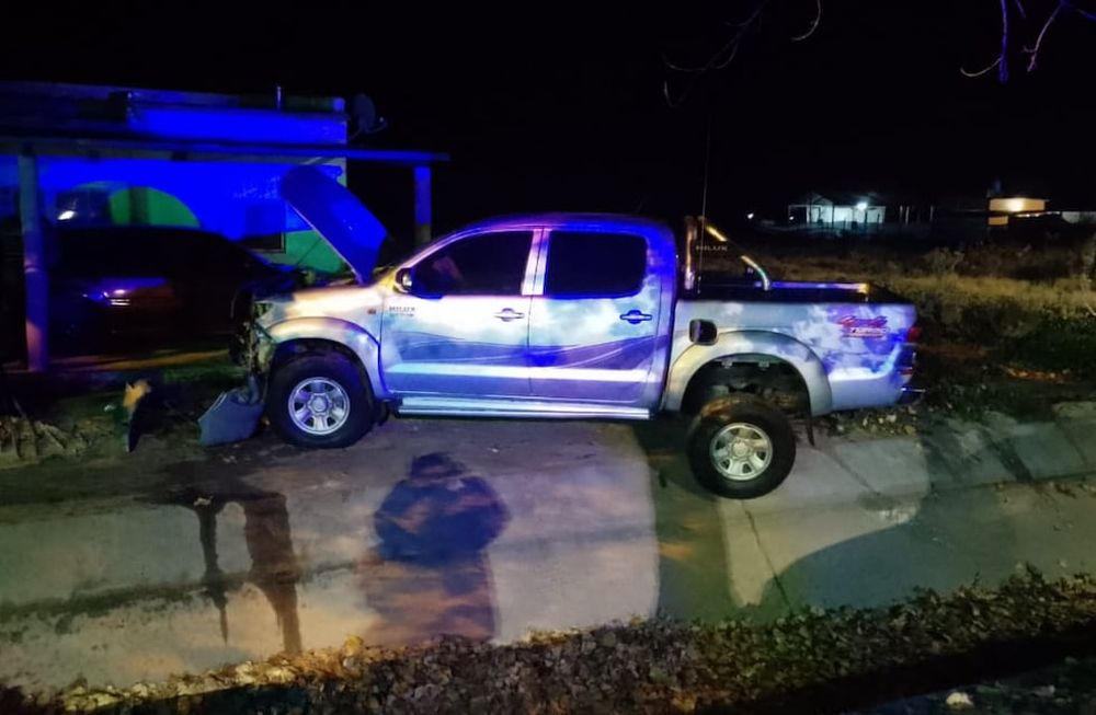 En Real del Padre, San Rafael, un hombre de 38 años saltó un canal y terminó en el patio de una casa - Foto Fuentes Policiales