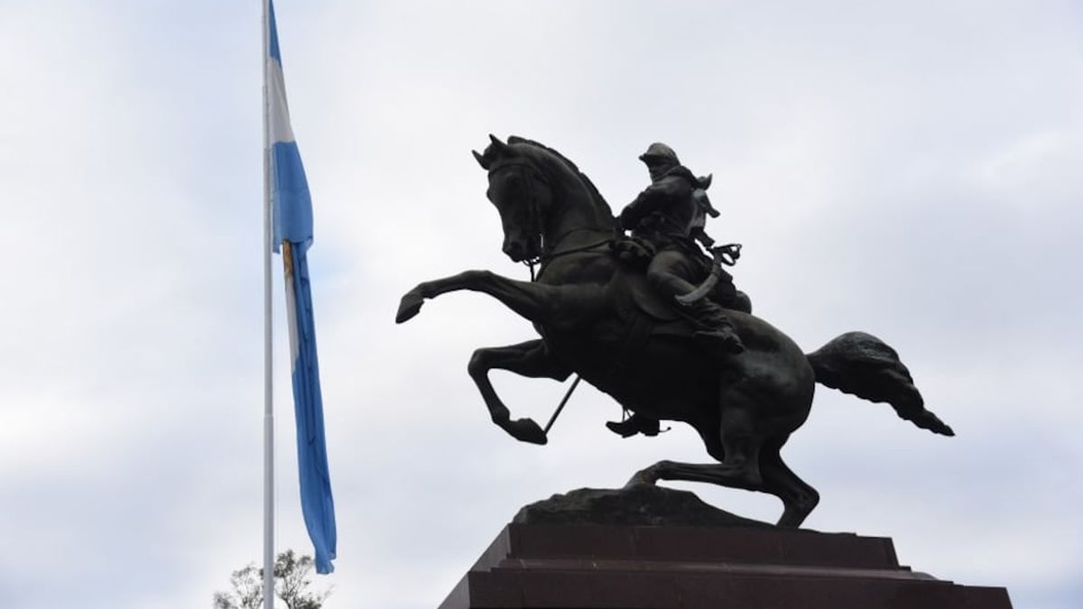 Manuel Belgrano: mente y corazón de la Revolución de Mayo