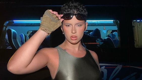 Nathy Peluso hizo arder Instagram con un catsuit rojo pasión