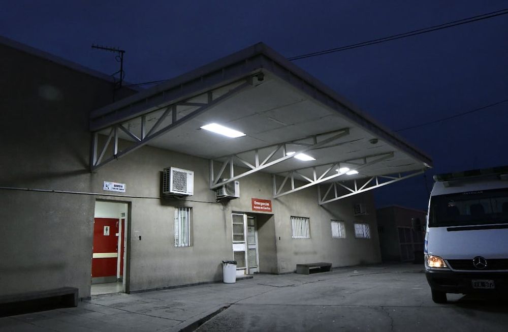 Laura Giordano llegó a la guardia del hospital Carrillo ya sin signos vitales y los médicos a informaron que presentaba una muerte dudosa. - Los Andes