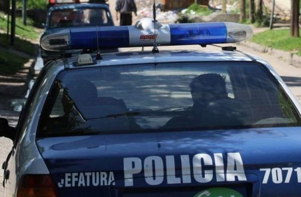 Confusión y tiros en un barrio de Rivadavia por la detención de un joven