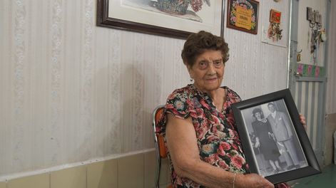 Delia cumplió 100 años. Foto: Marcelo Rolland / Los Andes