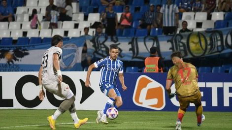 Godoy Cruz enfrenta a Colón de Santa Fe por la segunda fecha de la Liga Profesional / José Gutiérrez