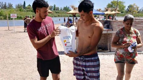 El intendente Omar Félix acompañó a la comunidad de Villa Atuel en la inauguración de su peatonal