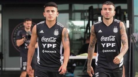 Thiago Almada y Ángel Correa jugaban un picado previo al llamado de la Selección Argentina.