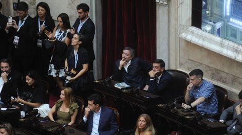 Los Andes | El diputado Máximo Kirchner en el Congreso durante el discurso del presidente Javier Milei ante la Asamblea Legislativa. Foto: Federico Lopez Claro