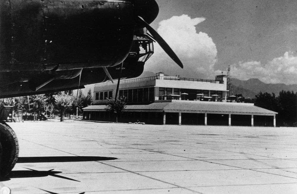 estación apenas inaugurada. La fuente es el Archivo General de la Nación.Eso fue el 25 de noviembre de 1949
