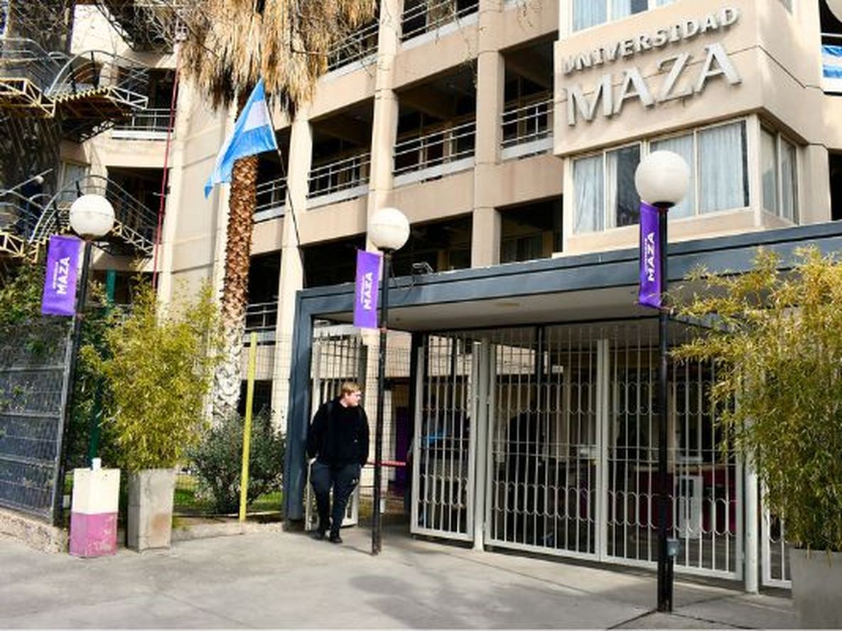 La Universidad Maza renovó su certificación bajo la norma de calidad ISO 9001