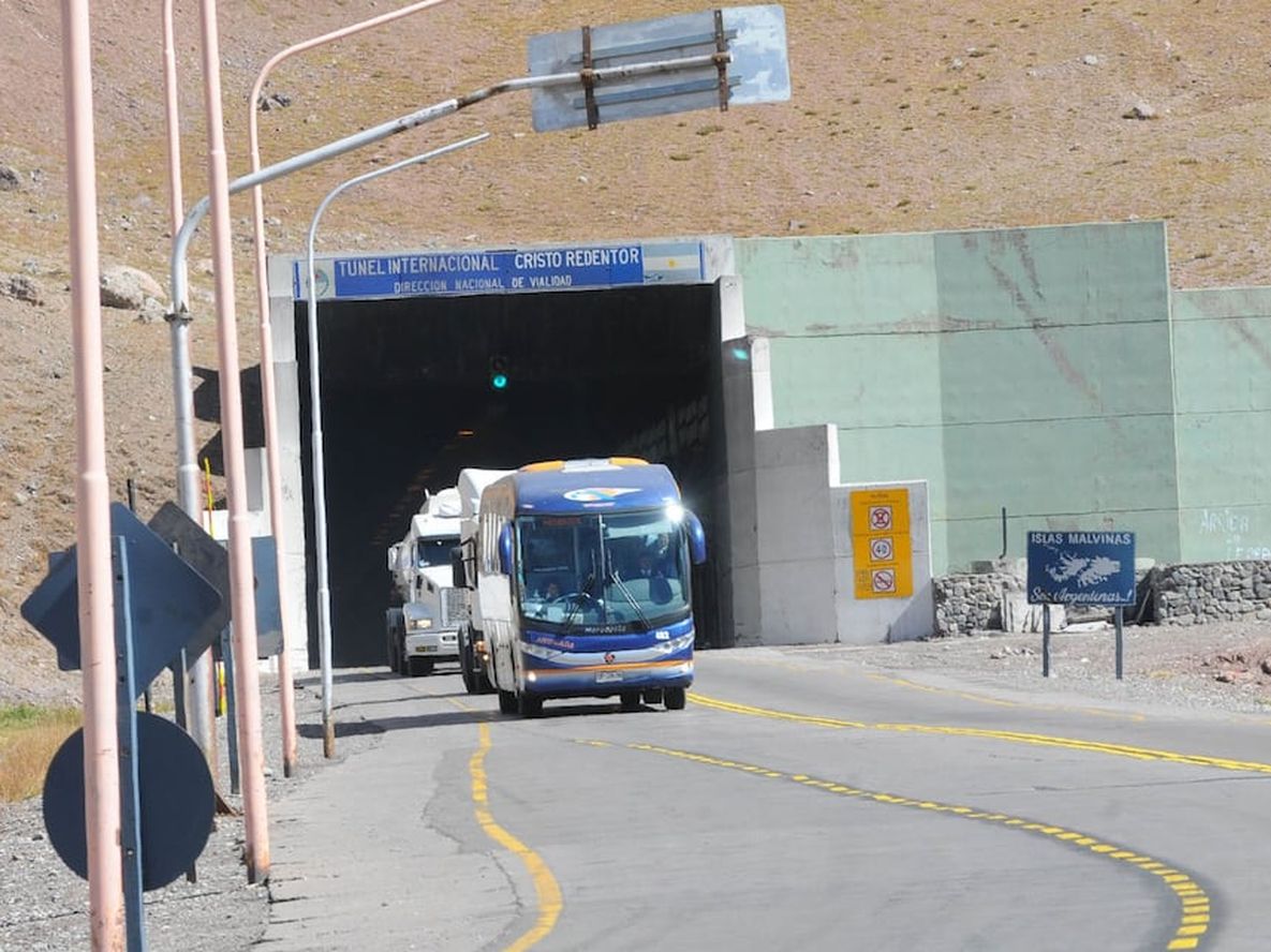 El Paso Cristo Redentor continuará habilitado debido a una mejora en las condiciones climáticas.