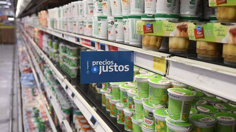 Los Andes | A pesar de los Precios Justos en las góndolas de supermercados en Mendoza, el rubro alimento estuvo entre lo que más subió la inflación de octubre. Foto: José Gutierrez / Los Andes