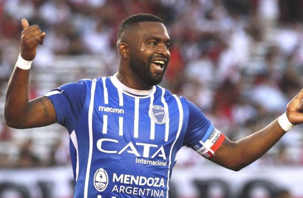 Santiago García sigue metido en el corazón de los hinchas de Godoy Cruz y de Nacional de Montevideo (Archivo).