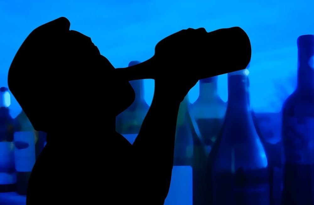 Por el consumo de alcohol, 85 mil personas al año pierden la vida
