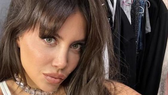 La modelo y empresaria comparió una historia muyextraña, luego de la guerra de videos con Mauro Icardi.
