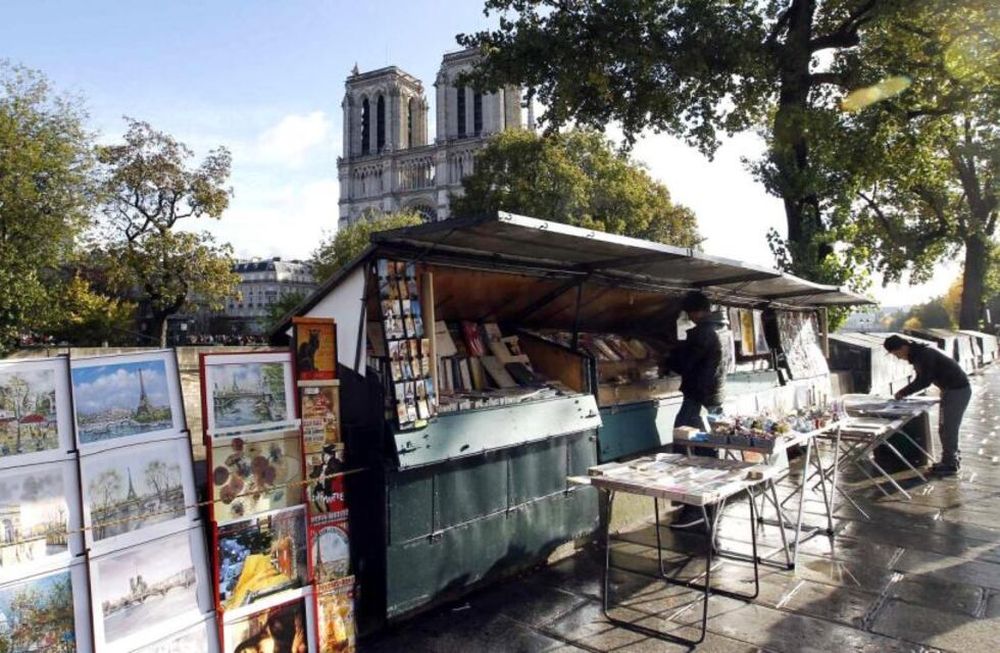 Los libreros a orillas del Sena quieren entrar en la Unesco