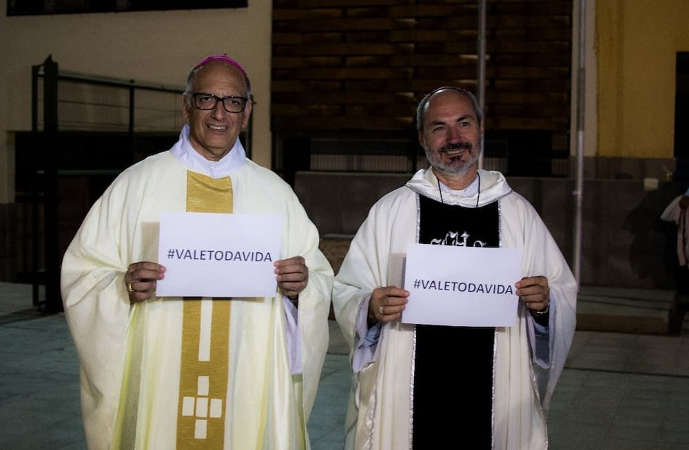Los sacerdotes mendocinos se unieron para hacer un video en contra del aborto