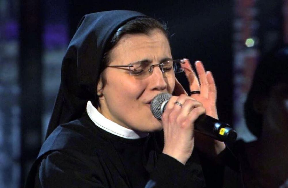Sor Cristina: voz amada y repudiada