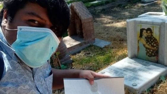 El joven cumplió la promesa que le había realizado a sus padres. Foto: Gentileza