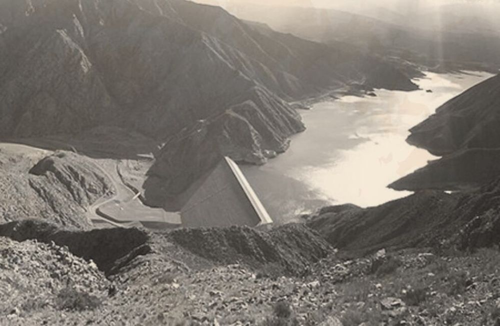 Memorias del agua, capítulo 1, Irrigación