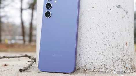 El teléfono se encuentra con un 38% de descuento gracias a la promoción de Black Friday. Foto: Digital Trends