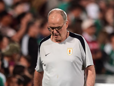 Marcelo Bielsa logró un trabajado empate ante Inglaterra en Londres
