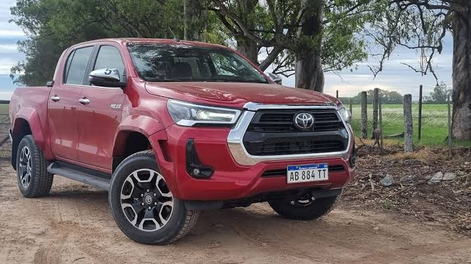 cuanto cuesta la toyota hilux tras la ultima actualizacion de precios en argentina