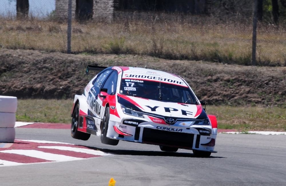 Súper TC2000: Rossi se llevó el triunfo en Córdoba y Santero fue segundo