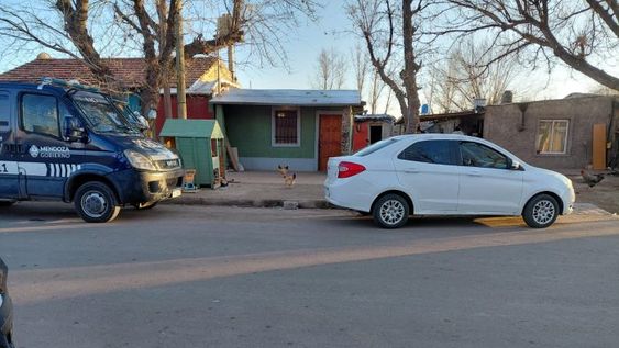 Uno de los allanamientos realizados en el Valle de Uco. Gentileza Ministerio de Seguridad y Justicia.&nbsp;