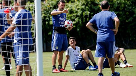 Una Argentina renovada apostará por el futuro frente a una Guatemala soñadora