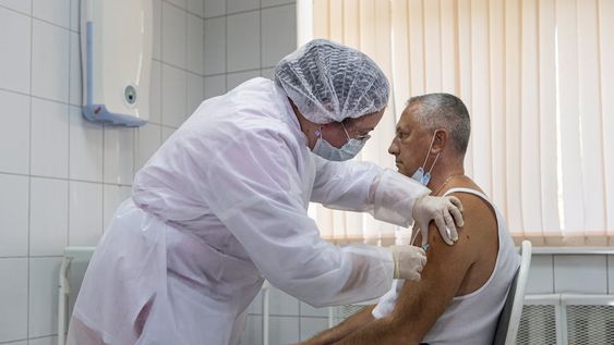 Al haberse colapsado el sistema médico y por temor a no contagiarse de Covid, los pacientes de otras enfermedades, no cumplen con sus citas médicas en Perú.