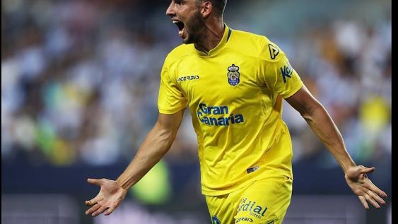 Goles de Franco Vázquez y Jonathan Calleri en España