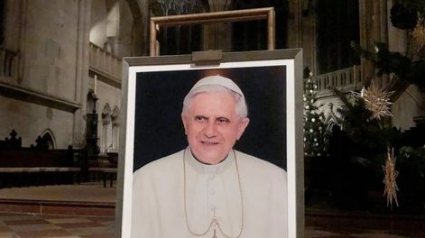 Los Andes | Falleció el papa emérito Benedicto XVI y tendrá un funeral inédito. - Gentileza / Clarín