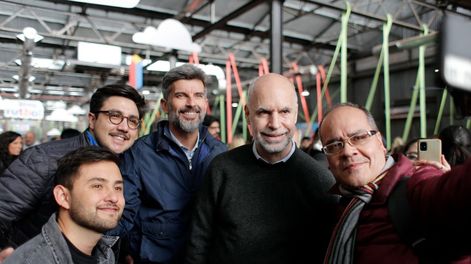 Los Andes | Horacio Rodríguez Larreta y Ulpiano Suarez en una de las actividades de campaña del alcalde porteño en la Ciudad de Mendoza.