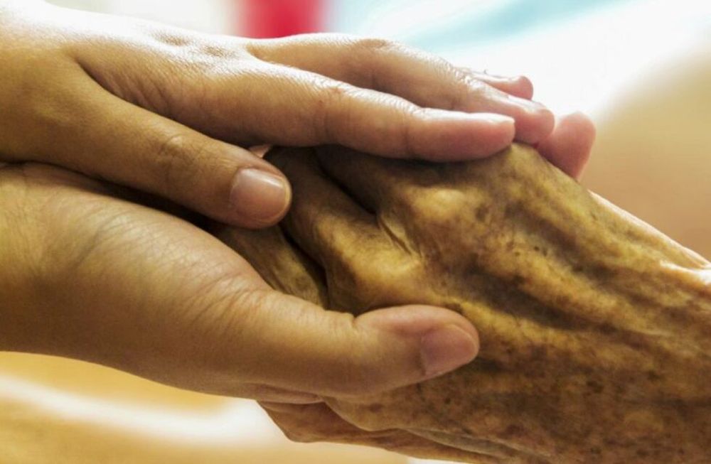 ¿Cómo saber si los pacientes en coma escuchan y sienten?