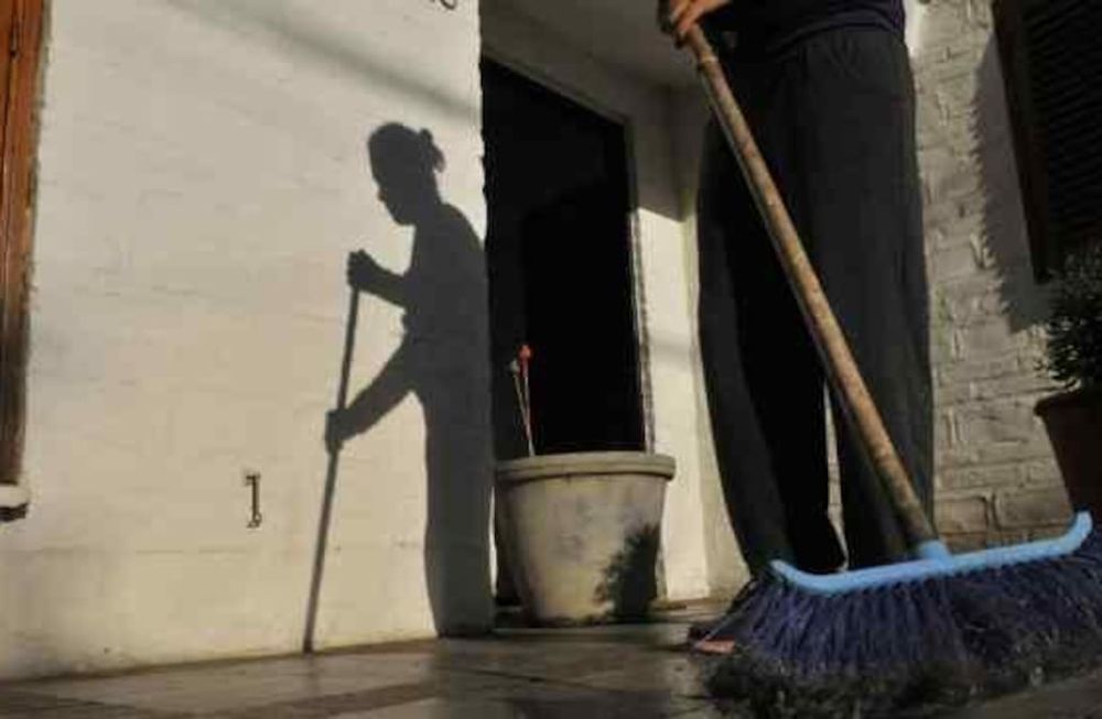 Nuevo aumento para el personal del servicio doméstico. Foto: La Voz