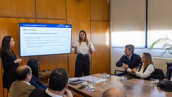La normativa introduce una zonificación más acorde a la realidad actual de los barrios. La normativa introduce una zonificación más acorde a la realidad actual de los barrios.