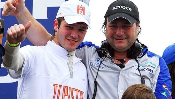 El cuatro veces campeón Turismo Carretera compartió una publicación en su Instagram para despedirse de su padre Alberto, quien falleció este lunes.