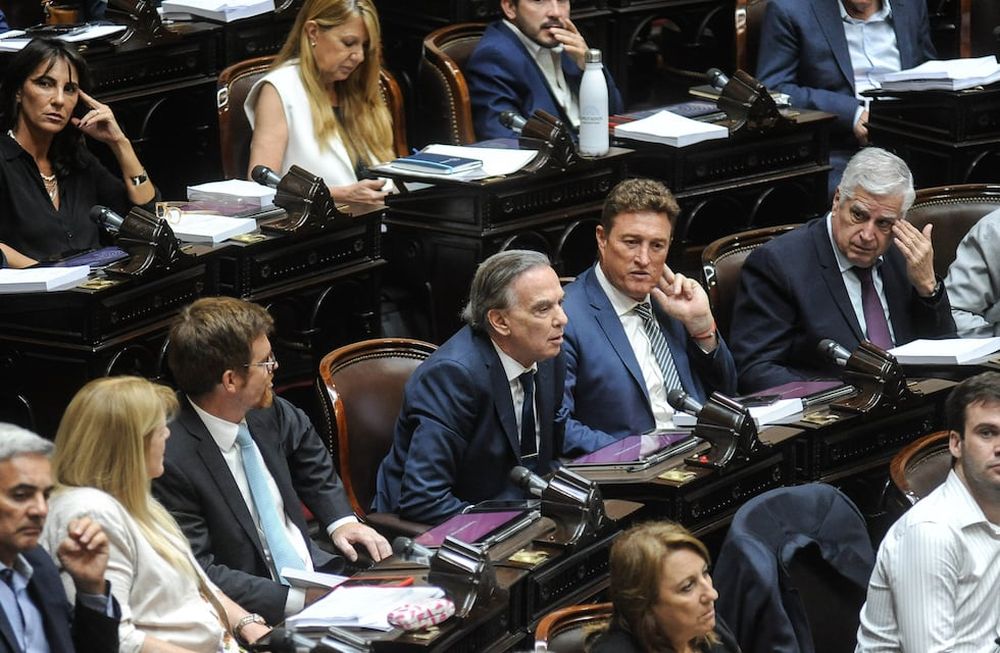 Diputados del bloque Hacemos Coalición Federal, presidido por Miguel Pichetto (Foto: Federico López Claro)