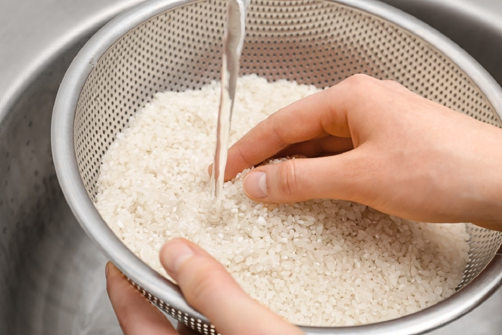 Esto puede ocurrir si no se lava el arroz antes de comer.