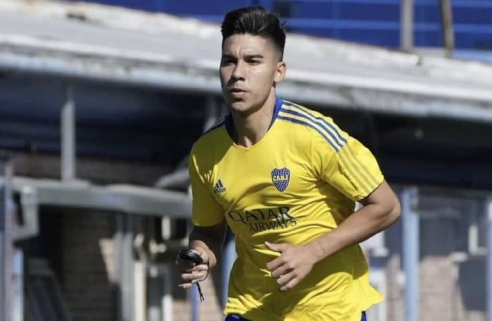 A pesar de que la 7 -camiseta que portó en su ciclo anterior- estaba vacante, el volante se inclinó por heredar el número de Edwin Cardona. / Gentileza.