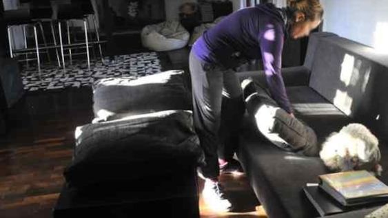 El Programa de Recuperación Económica, Generación de Empleo e Inclusión Social de las Trabajadores de Casas Particulares (Registradas) busca promover la formalización en el sector, elevar el grado de bancarización y reducir las brechas de inclusión financiera.